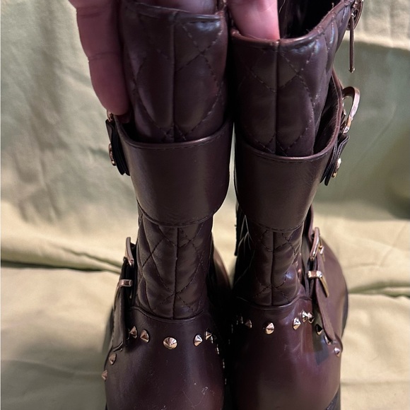 Michael KORS Studded Boots - Picture 2 of 5